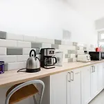 Guest House In Stepney-Limehouse