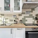 Guest House In Stepney-Limehouse